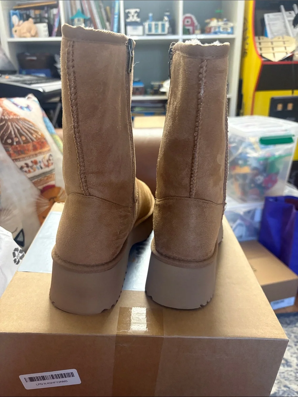 POBOLIN Women’s Suede Platform Winter Boots Tan Size 8 New in Box